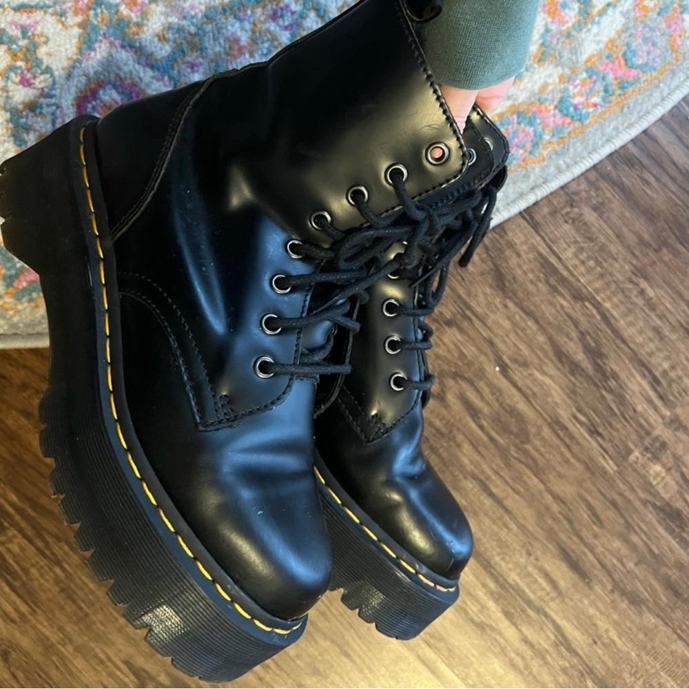 Dr. Marten Jadon Platform Boots
